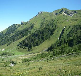 Die Alp Lawena