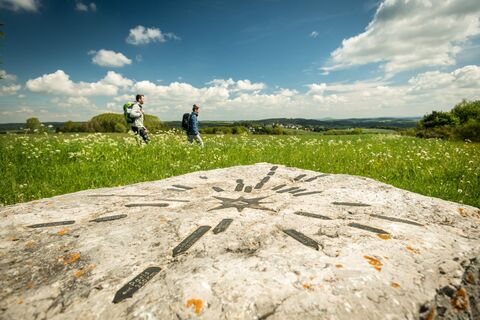 Wanderung auf dem Vulkan-Pfad durch das Naturschutzgebiet Steinbüchel