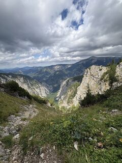 Fotografija s spletne strani NezSari na poti
