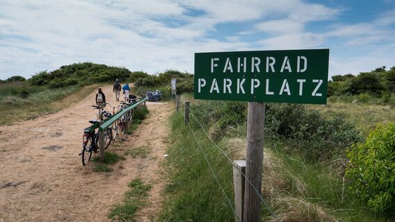 Fahrrad-Parkplatz-Juist.jpg