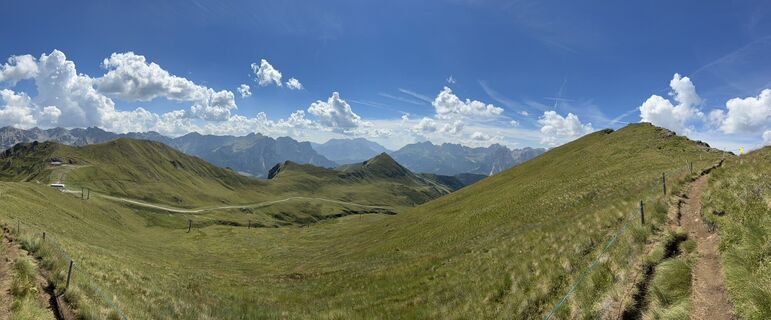 Foto von bergperser entlang der Tour