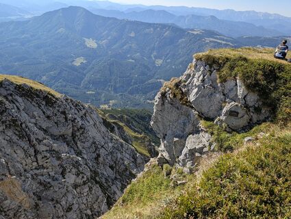 Fotografija s spletne strani Franz Dvoran na poti