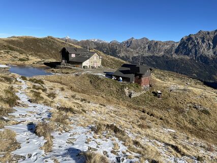 Fotografija s spletne strani Andre Tatter na poti
