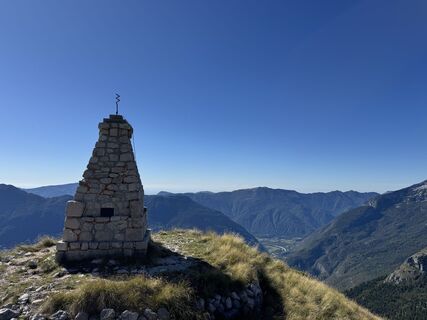 Fotografija s spletne strani Sabine Monay na poti