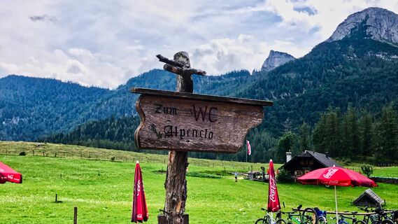 Eisenaualm mit Schafberg