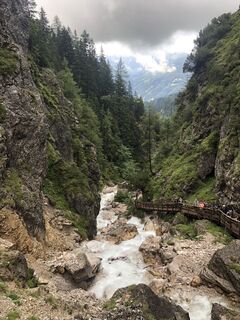 Fotografija s spletne strani Georg Scharf na poti