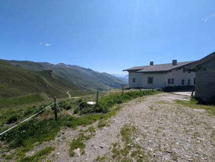 Fotografia z Johann Stadlbauer na trase