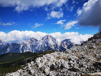 Photo de Andrea Zille le long du parcours