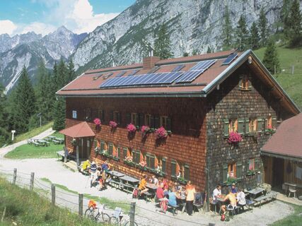 Magdeburger Hütte Aussenansicht