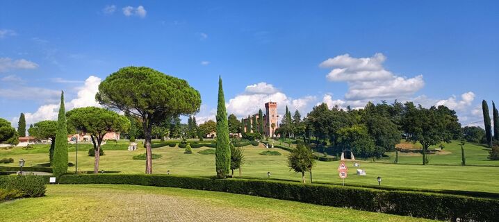 Capriva del Friuli - Schloss Spessa