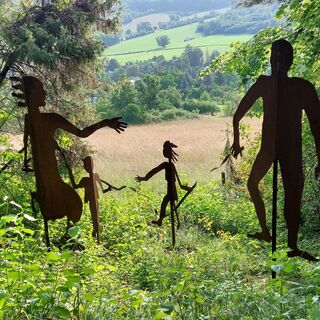 Plaue, Kleinbreitenbach, Kunstwanderweg, Familie