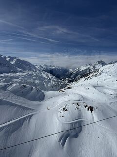 Fotografia z Paul Juritsch na trase