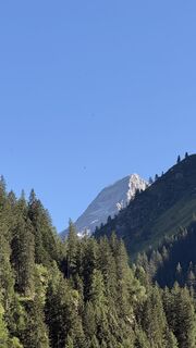 Fotografija s spletne strani Dedada-04 na poti