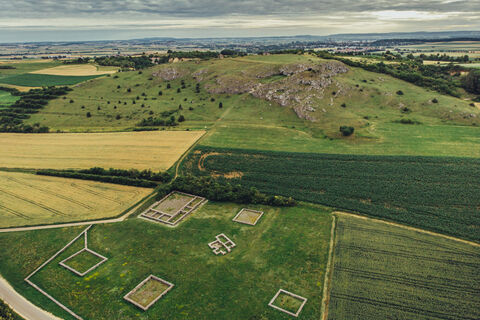 Ofnethöhlen mit römischem Gutshof Nördlingen-Holheim