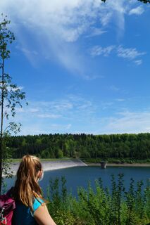 Ausblick auf die Aabach-Talsperre