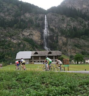 Unterm Fallbachfall vom Parkplatz Richtung Gößgraben