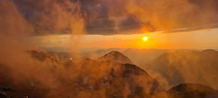 Sonnenuntergang am Schiestlhaus