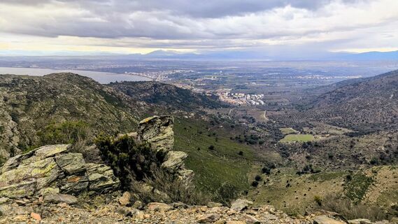 17 Roses Fràgam Peni Romanyac Perafita Bufadors Infern Cadaqués Manyana Canadell Montjoi Mirador-Falconera