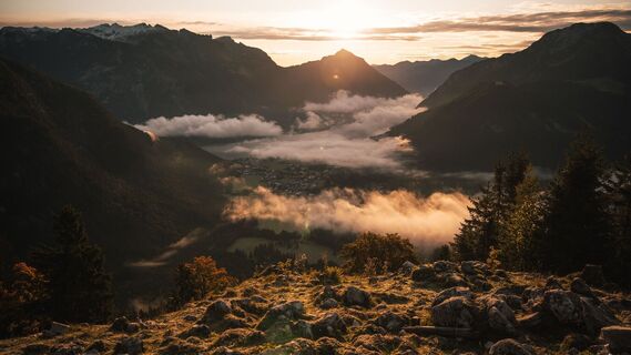 Sonnenaufgangstour zum Feilkopf Sunrise hiking tour to the Feilkopf.jpg