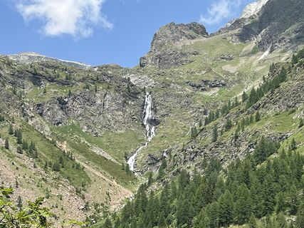 Foto van Mario camanni langs de tour