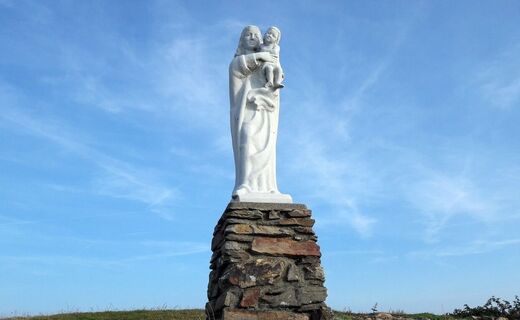 Mutter Gottes Statue am Kulm, ApfelLand-Stubenbergsee, Oststeiermark