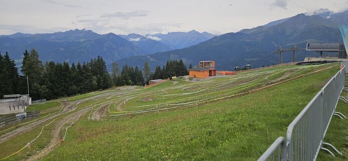 Fotografija s spletne strani Berni_S na poti