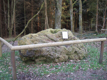 Gradierstein am Parkplatz "Friesenheiligen"