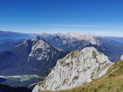 Ausblick auf das gegenüberliegende Wettersteingebirge