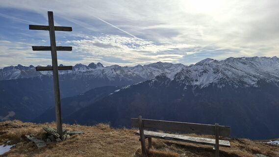 Fotografija s spletne strani fuzzy68 na poti