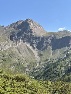 Fotografija s spletne strani Simona Tambani na poti