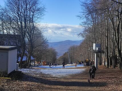 Fotografija s spletne strani Làszló Visi na poti