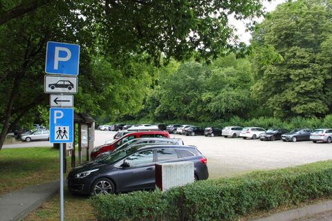 Parkplatz P4 Schwarzatal - Crysopraswehr
