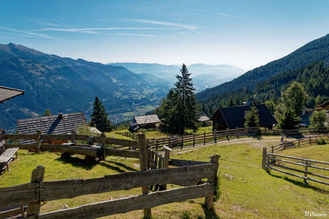Oberhalb der Mernik-Alm