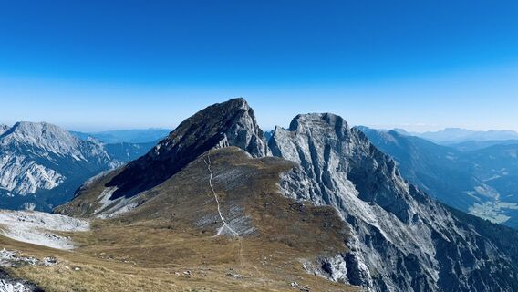 Fotografia z Peter Kueß na trase