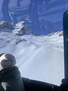 Fotografia z Gerhard Tuechy na trase