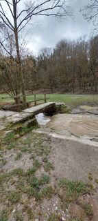 Furt und Brücke über den Baumbach