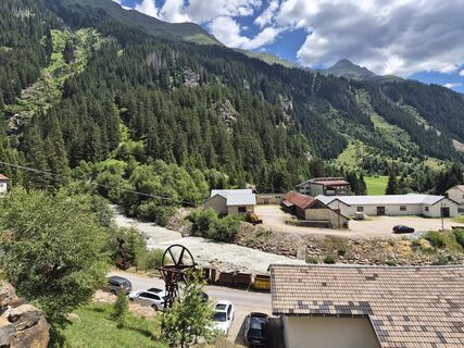 Fotografija s spletne strani aliceortler na poti
