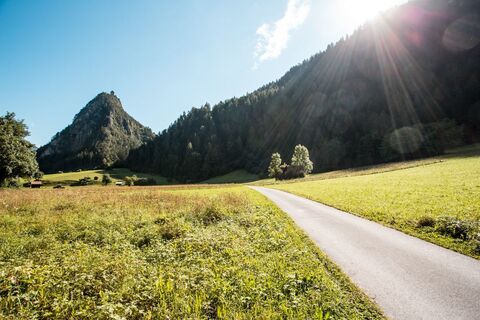 Innradweg unterhalb der Kronburg