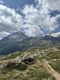Fotografija s spletne strani Sébastien Bouilloux na poti