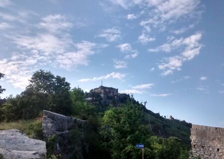 Ausblick auf eine Burg bei Genova
