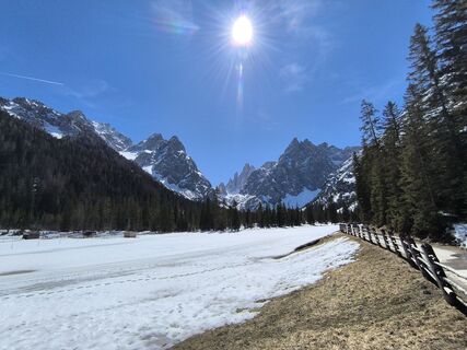 Fotografija s spletne strani Gerry Girardi na poti