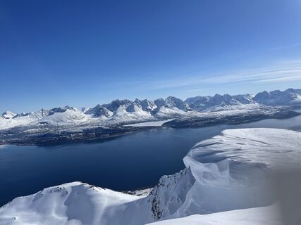 Fotografija s spletne strani Hels Walker na poti
