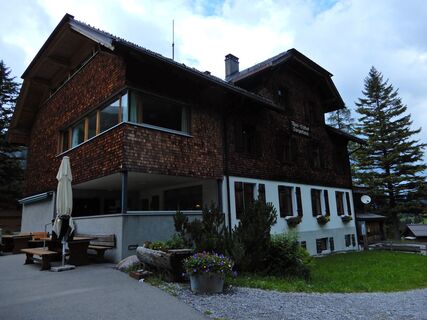 Nenzinger Himmel - Pfälzer Hütte