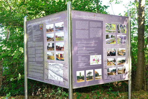 Hinweistafel zur innerdeutschen Grenze nahe Rade