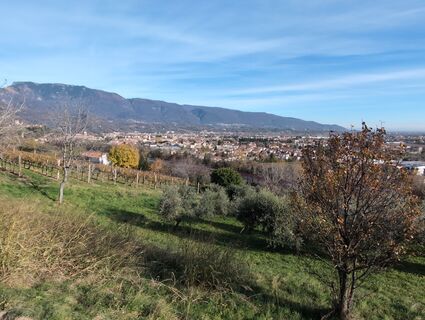 Fotografija s spletne strani Roberto Parmeggiani na poti