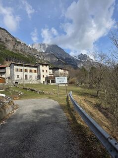 Fotografija s spletne strani Florian Dürnegger na poti