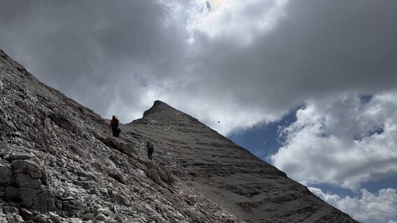 Foto von Lpe Com Pl entlang der Tour