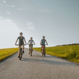 Radtour Radfahrerinnen Donauradweg
