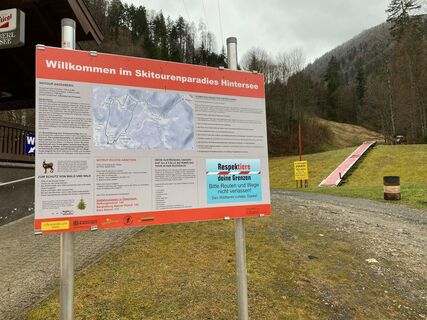 Infotafel am Start der Tour auf den Anzenberg