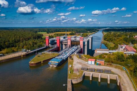 Schiffshebewerk Scharnebeck